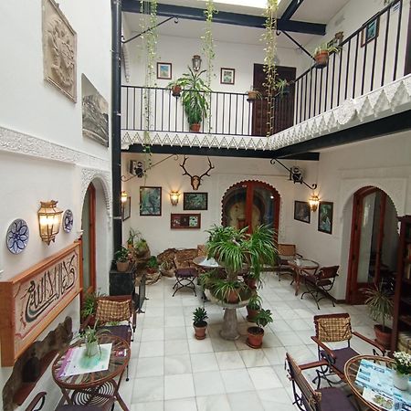 Hostal Rural Marques De Zahara サアラ・デ・ラ・シエラ エクステリア 写真
